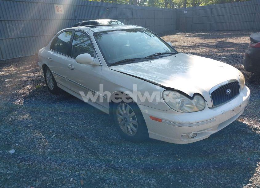 2003 Hyundai Sonata GLS/LX (VIN KMHWF35HX3A884760) main photo