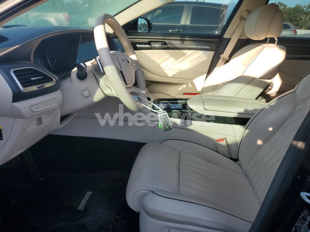 Photo 7 of 2020 GENESIS G90 PREMIUM (VIN KMTF34PA8LU076409)