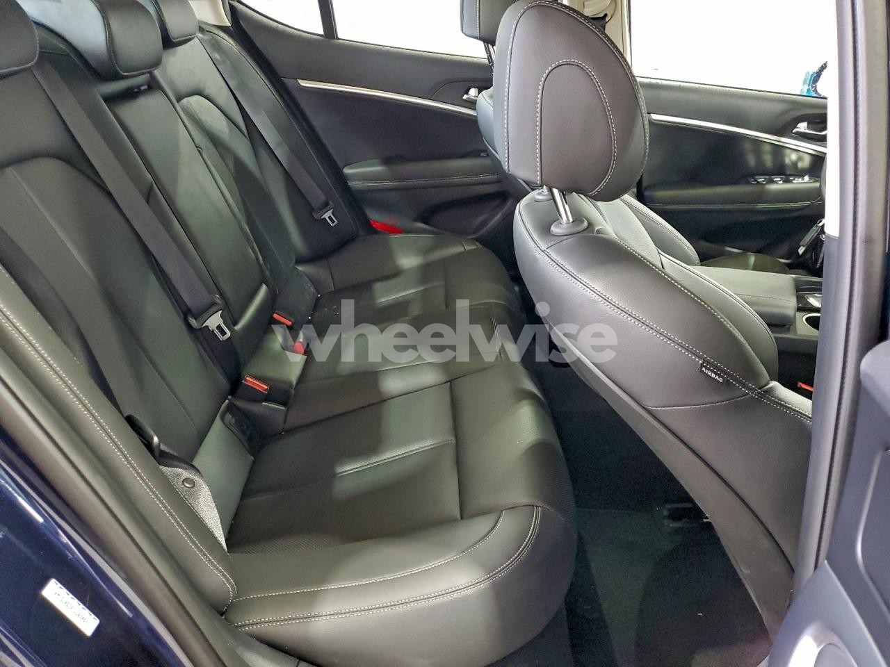 Photo 10 of 2026 GENESIS G70 (VIN KMTG14SC4TU165459)