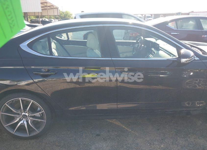 Photo 13 of 2025 Genesis G70 2.5T RWD (VIN KMTG34SC9SU153977)