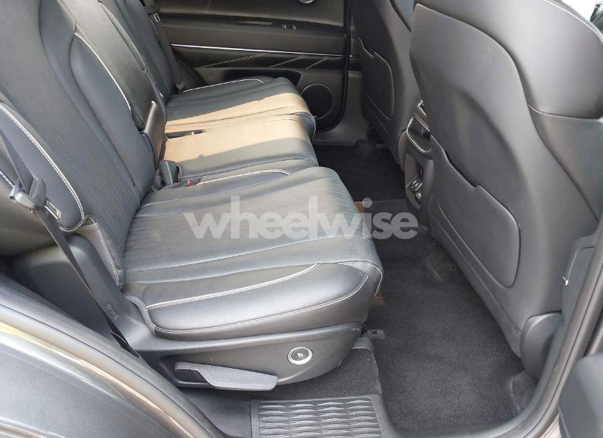 Photo 8 of 2022 Genesis Gv80 2.5T AWD (VIN KMUHBDSB5NU091783)