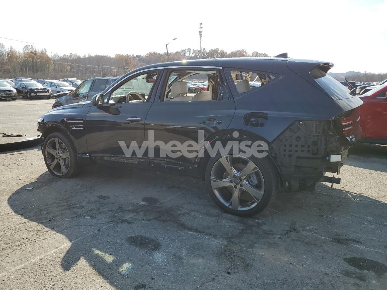 Photo 2 of 2024 GENESIS GV80 BASE (VIN KMUHCESCXRU169637)