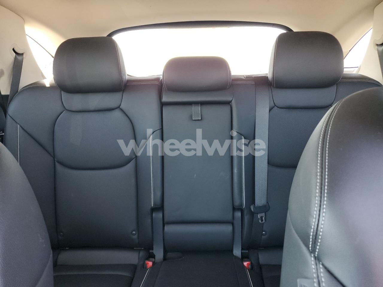 Photo 10 of 2023 GENESIS GV70 BASE (VIN KMUMADTB2PU100796)