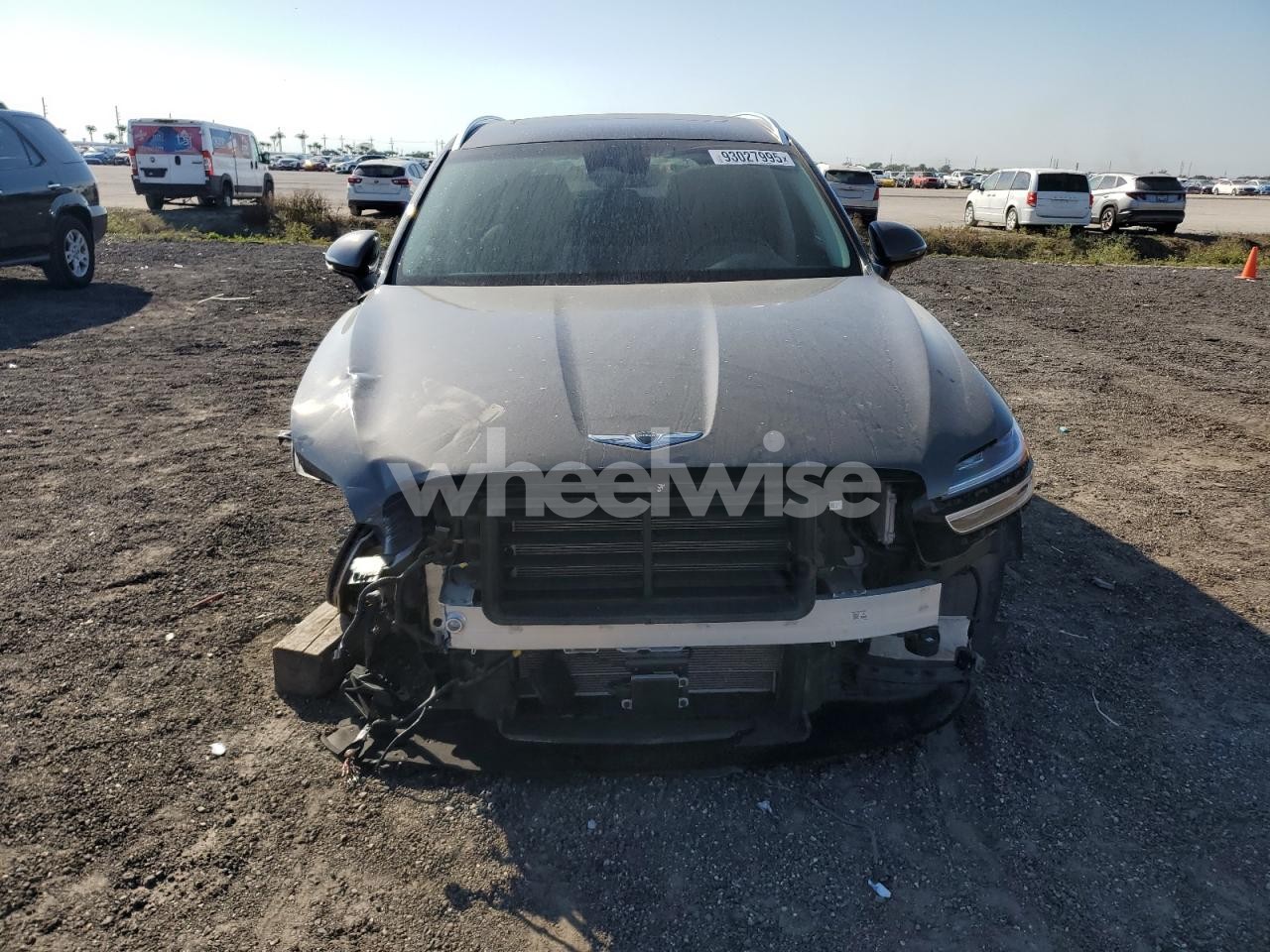 Photo 5 of 2023 GENESIS GV70 BASE (VIN KMUMADTB2PU100796)