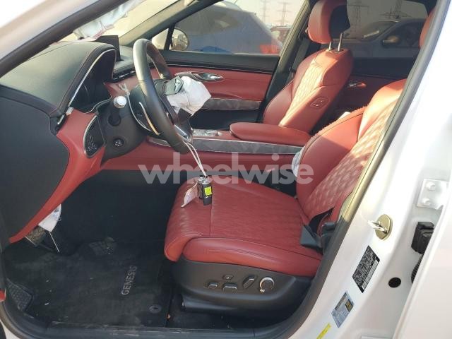 Photo 11 of 2022 GENESIS GV70 BASE N/A (VIN KMUMCDTC6NU041686)