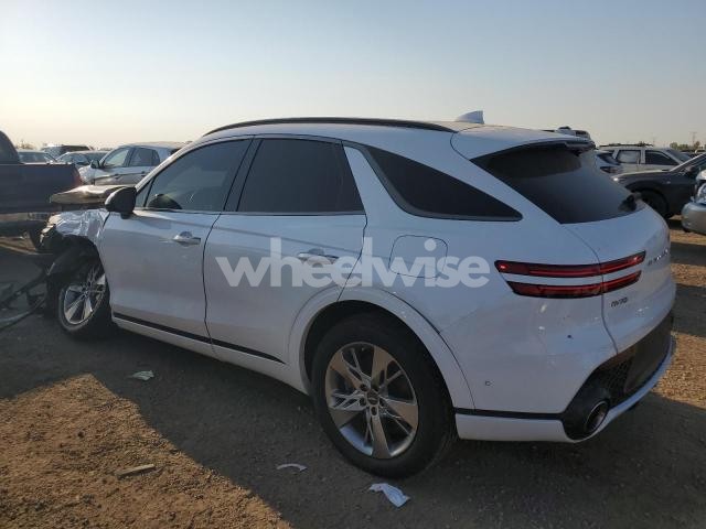 Photo 12 of 2022 GENESIS GV70 BASE N/A (VIN KMUMCDTC6NU041686)