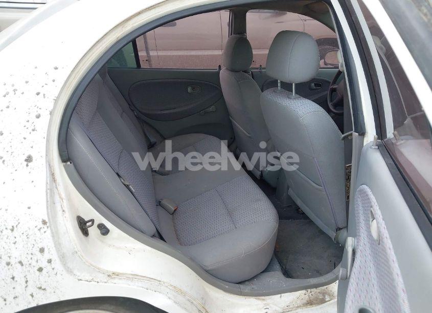 Photo 8 of 2002 Kia Rio (VIN KNADC123326189892)