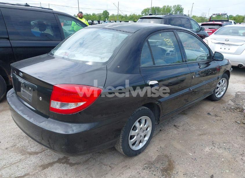Photo 4 of 2004 Kia Rio (VIN KNADC125446353834)