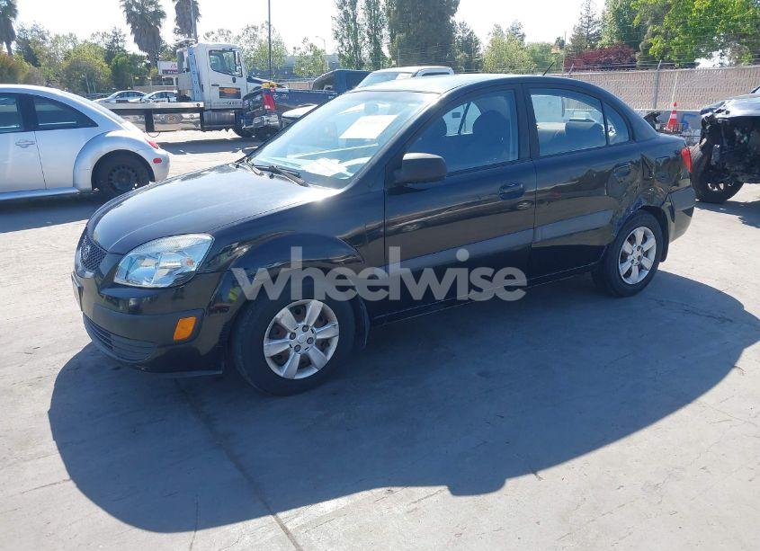 Photo 2 of 2007 Kia Rio LX/SX (VIN KNADE123476266433)