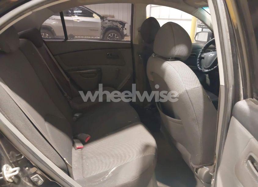 Photo 8 of 2008 Kia Rio LX (VIN KNADE123586322767)