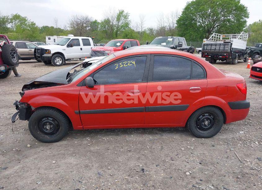 Photo 15 of 2006 Kia Rio LX (VIN KNADE123666166428)