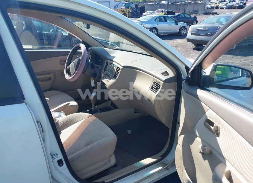 Photo 5 of 2008 Kia Rio LX (VIN KNADE123686406435)