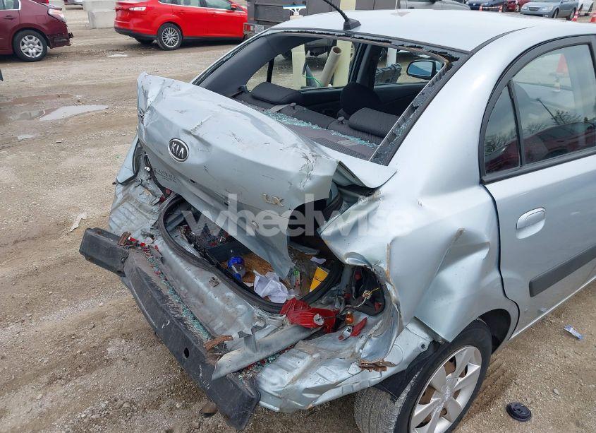 Photo 18 of 2007 Kia Rio LX (VIN KNADE123976278111)