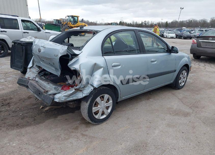 Photo 4 of 2007 Kia Rio LX (VIN KNADE123976278111)