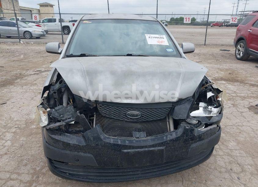 Photo 12 of 2006 Kia Rio LX (VIN KNADE123X66096030)
