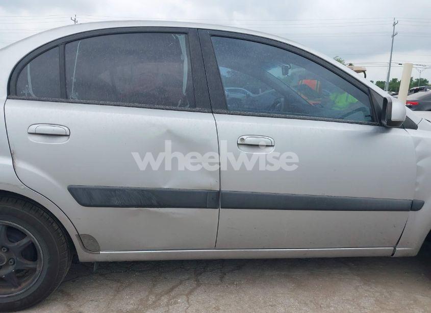 Photo 13 of 2006 Kia Rio LX (VIN KNADE123X66096030)