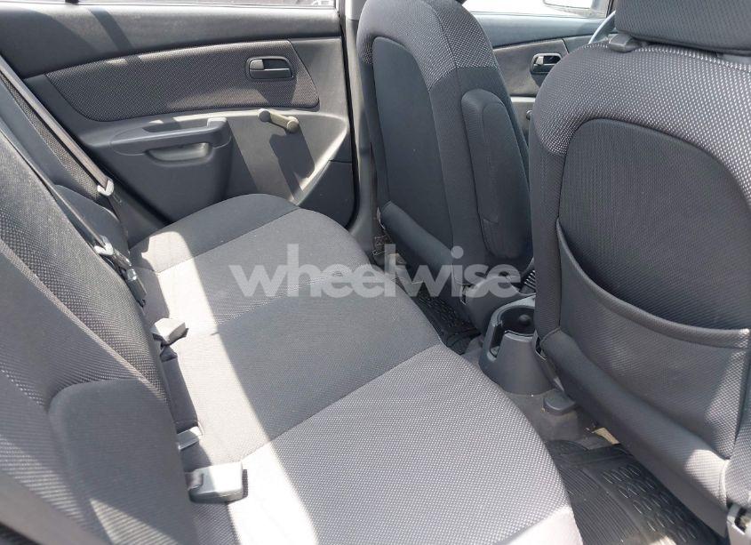 Photo 8 of 2007 Kia Rio LX (VIN KNADE123X76236031)