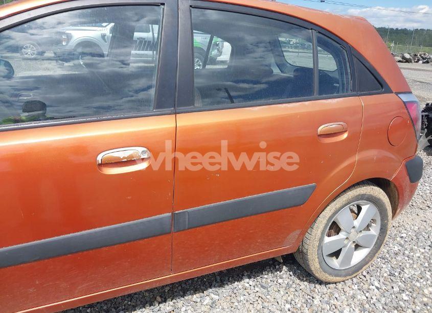 Photo 13 of 2008 Kia Rio5 SX (VIN KNADE163X86326307)