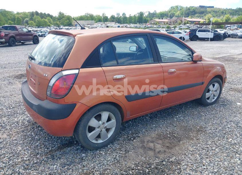 Photo 4 of 2008 Kia Rio5 SX (VIN KNADE163X86326307)