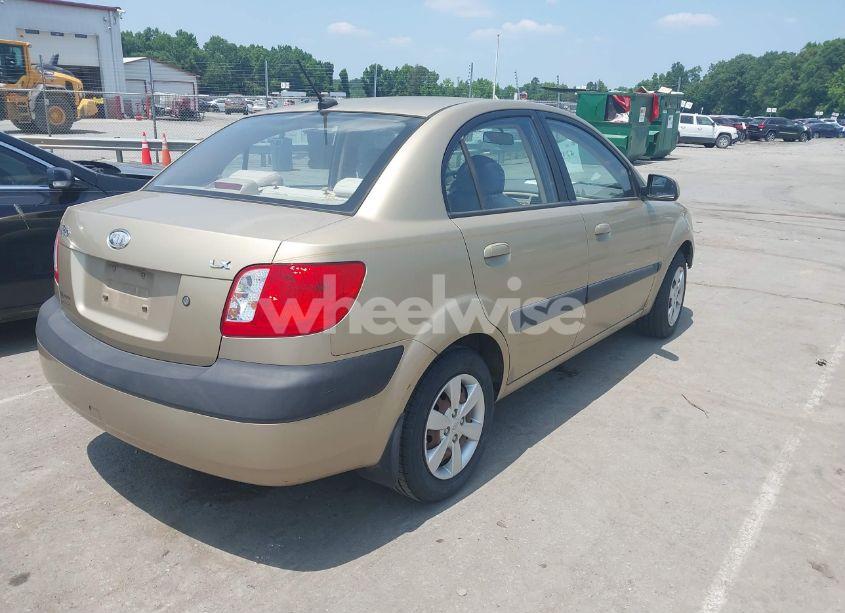 Photo 4 of 2009 Kia Rio LX (VIN KNADE223296477011)