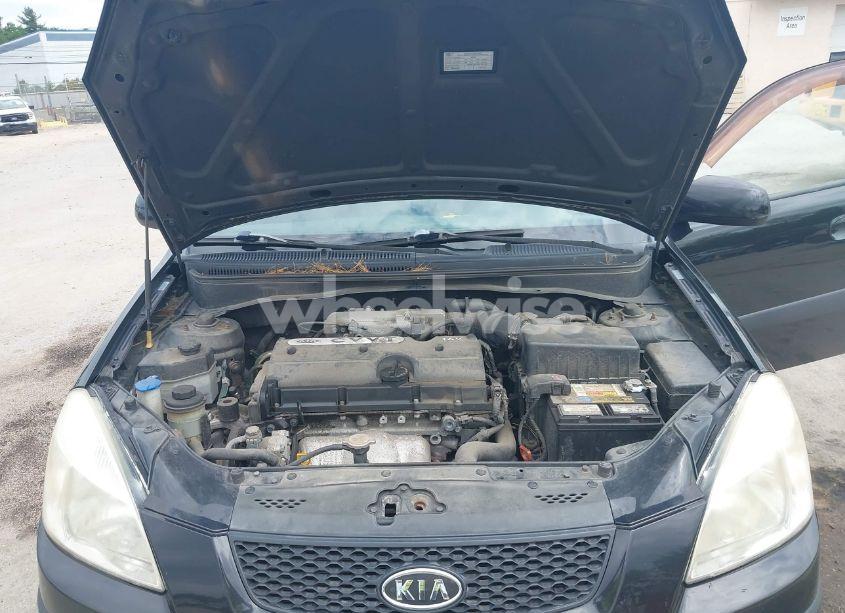 Photo 10 of 2009 Kia Rio LX (VIN KNADE223296538583)