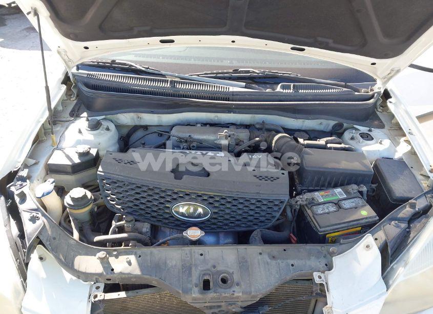 Photo 10 of 2009 Kia Rio LX (VIN KNADE223396573472)