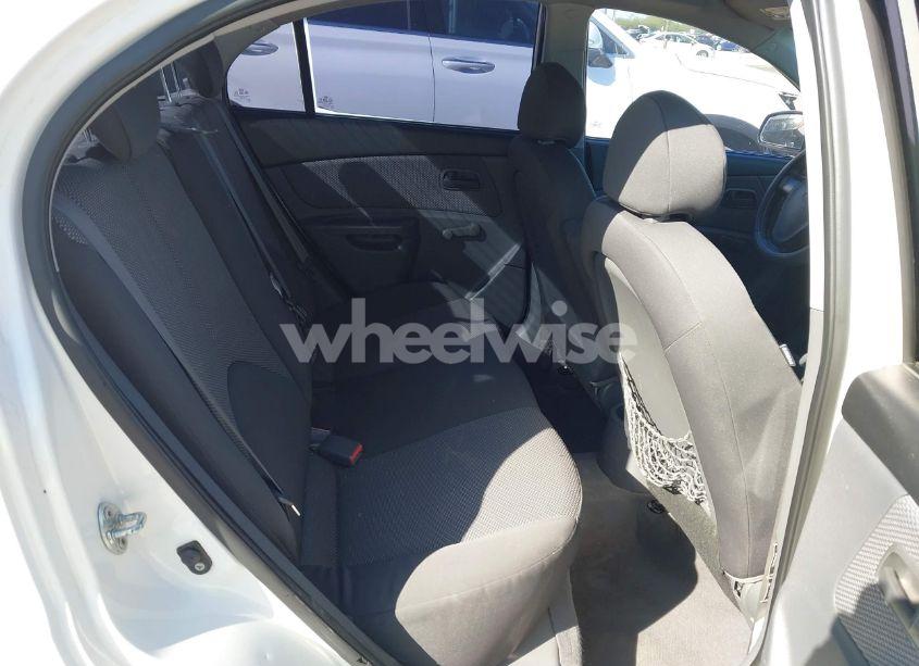 Photo 8 of 2009 Kia Rio LX (VIN KNADE223396573472)