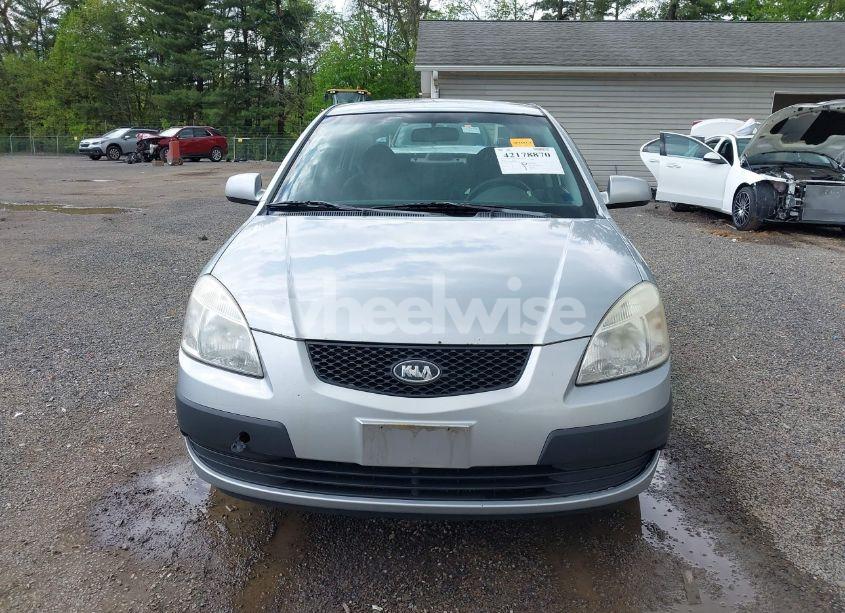 Photo 13 of 2009 Kia Rio LX (VIN KNADE223696505103)