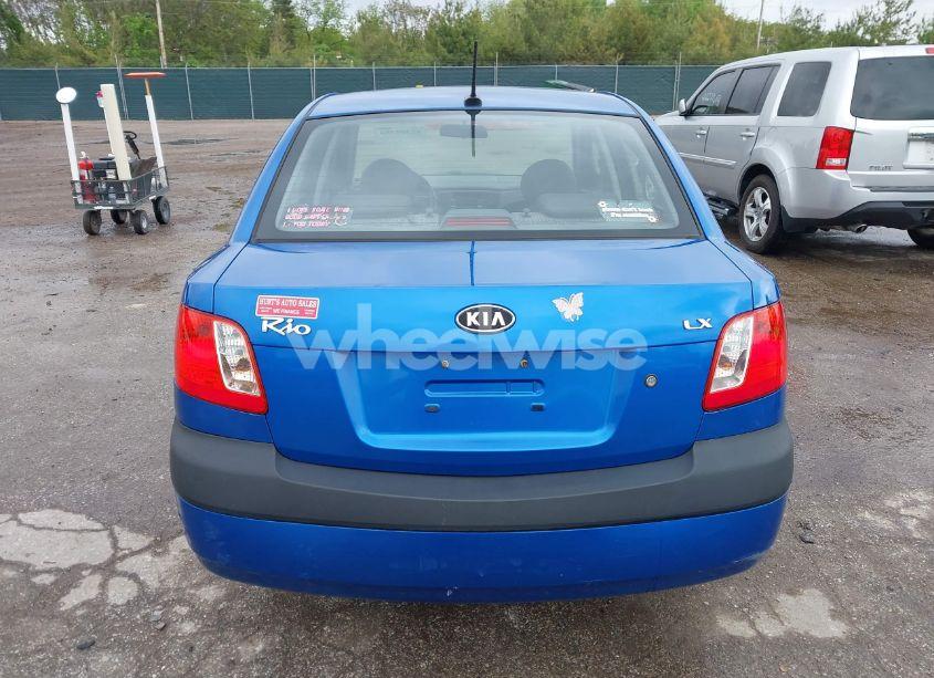 Photo 16 of 2009 Kia Rio LX (VIN KNADE223796533671)