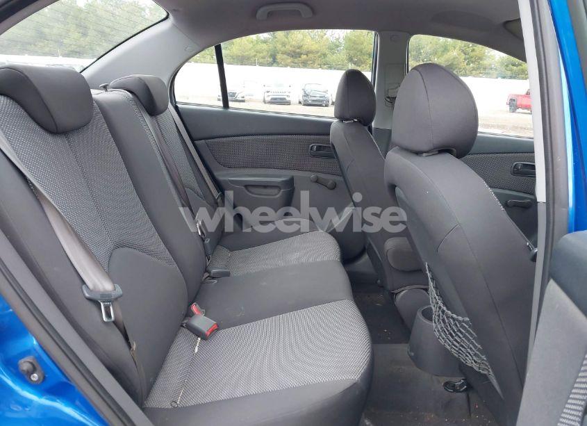 Photo 8 of 2009 Kia Rio LX (VIN KNADE223796533671)