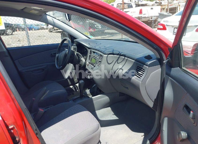 Photo 5 of 2009 Kia Rio LX (VIN KNADE223X96509686)