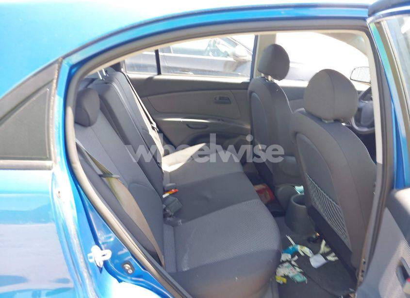 Photo 8 of 2009 Kia Rio5 LX (VIN KNADE243196547465)