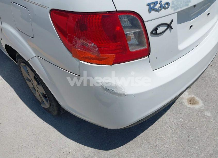 Photo 12 of 2011 Kia Rio LX (VIN KNADH4A36B6732205)