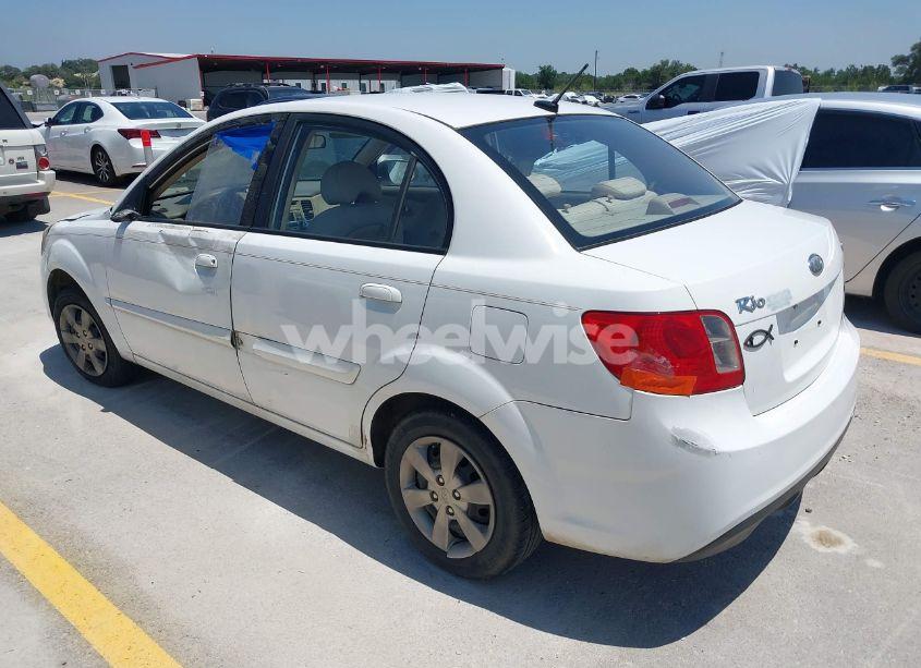 Photo 3 of 2011 Kia Rio LX (VIN KNADH4A36B6732205)