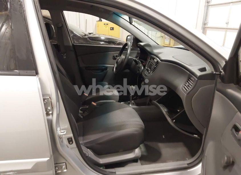 Photo 5 of 2010 Kia Rio LX (VIN KNADH4A38A6668683)