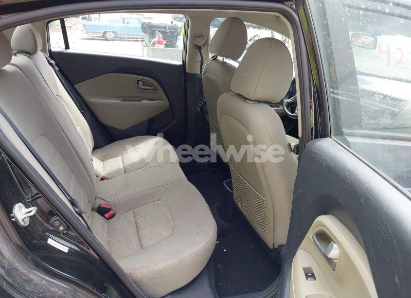 Photo 8 of 2014 Kia Rio LX (VIN KNADM4A31E6371305)