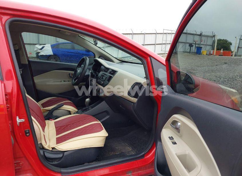 Photo 5 of 2013 Kia Rio LX (VIN KNADM4A33D6109414)