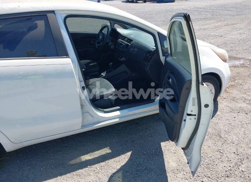 Photo 5 of 2015 Kia Rio LX (VIN KNADM4A33F6458074)