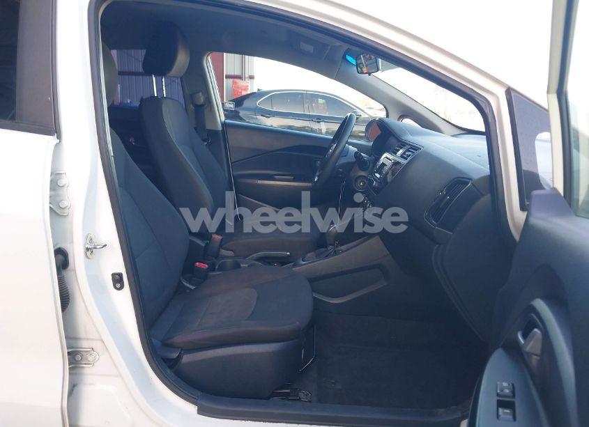 Photo 5 of 2016 Kia Rio LX (VIN KNADM4A33G6540064)