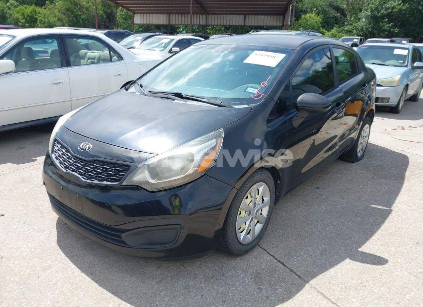 Photo 2 of 2014 Kia Rio LX (VIN KNADM4A34E6413756)