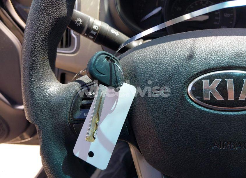 Photo 11 of 2017 Kia Rio LX (VIN KNADM4A34H6048581)