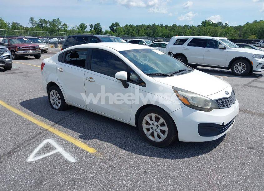 2015 Kia Rio LX (VIN KNADM4A35F6442989) main photo