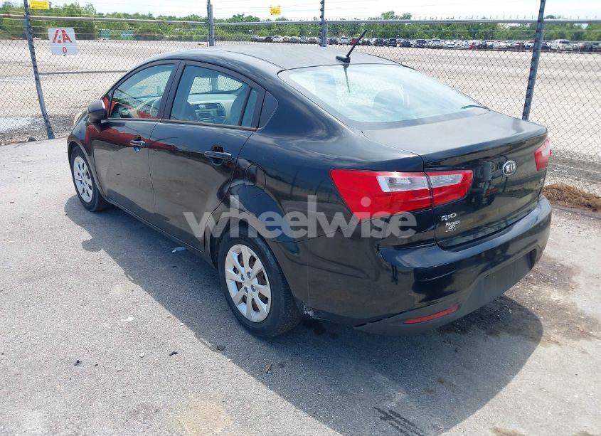 Photo 3 of 2015 Kia Rio LX (VIN KNADM4A35F6478374)