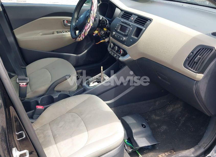 Photo 5 of 2015 Kia Rio LX (VIN KNADM4A35F6478374)