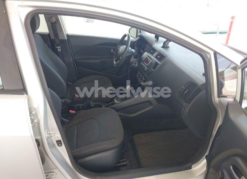 Photo 5 of 2015 Kia Rio LX (VIN KNADM4A36F6463348)