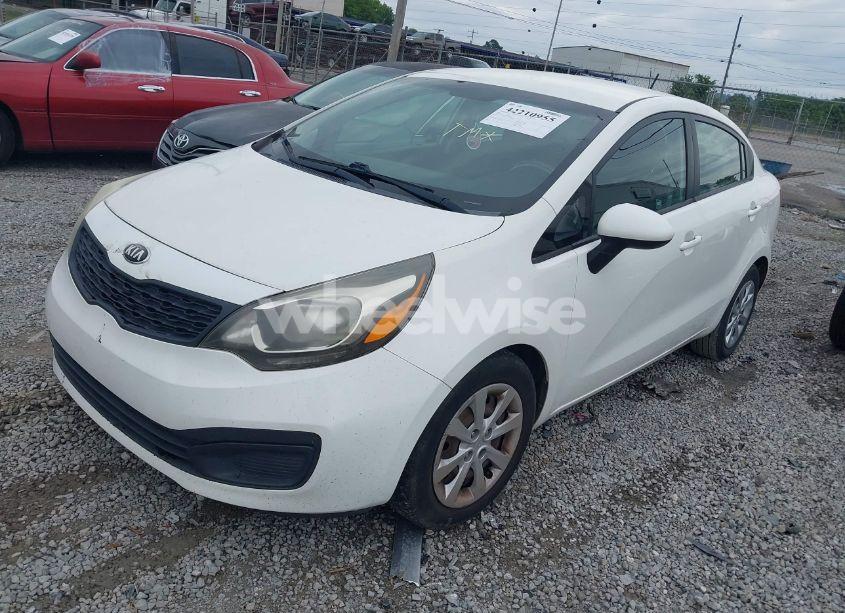 Photo 2 of 2014 Kia Rio LX (VIN KNADM4A38E6350502)