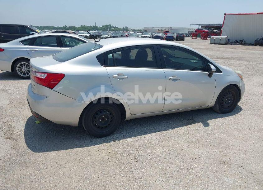 Photo 4 of 2014 Kia Rio LX (VIN KNADM4A38E6419639)
