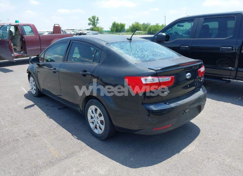 Photo 3 of 2014 Kia Rio LX (VIN KNADM4A39E6413753)
