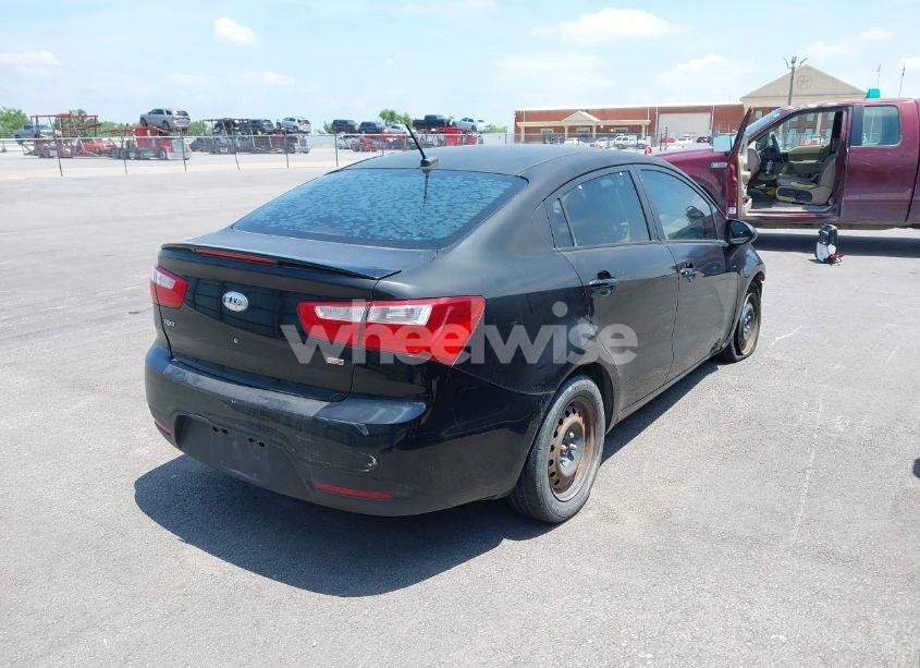 Photo 4 of 2014 Kia Rio LX (VIN KNADM4A39E6413753)