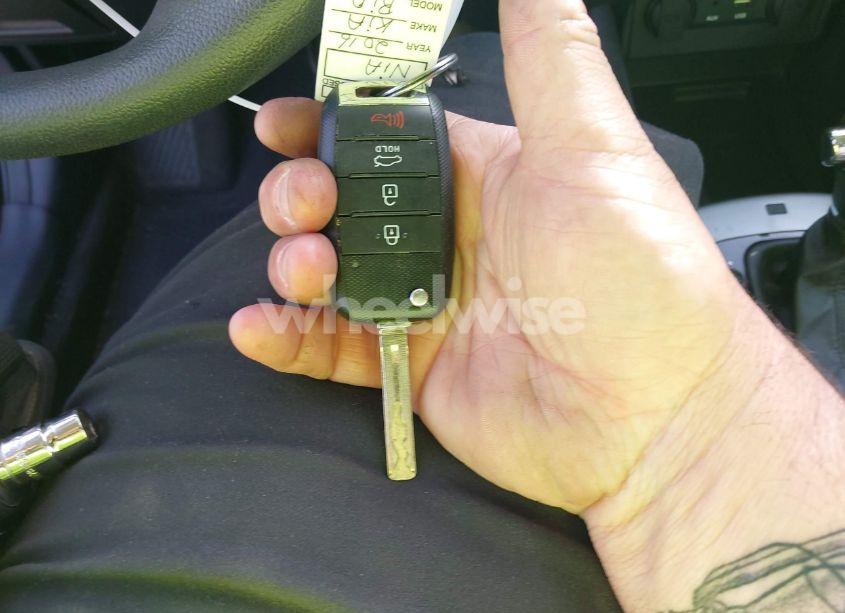 Photo 11 of 2016 Kia Rio LX (VIN KNADM4A39G6531465)